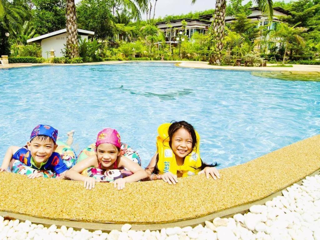 Nattha Waree Hot Spring Resort And Spa Bannuakhlong Kültér fotó