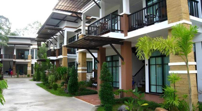 Nattha Waree Hot Spring Resort And Spa Bannuakhlong Kültér fotó